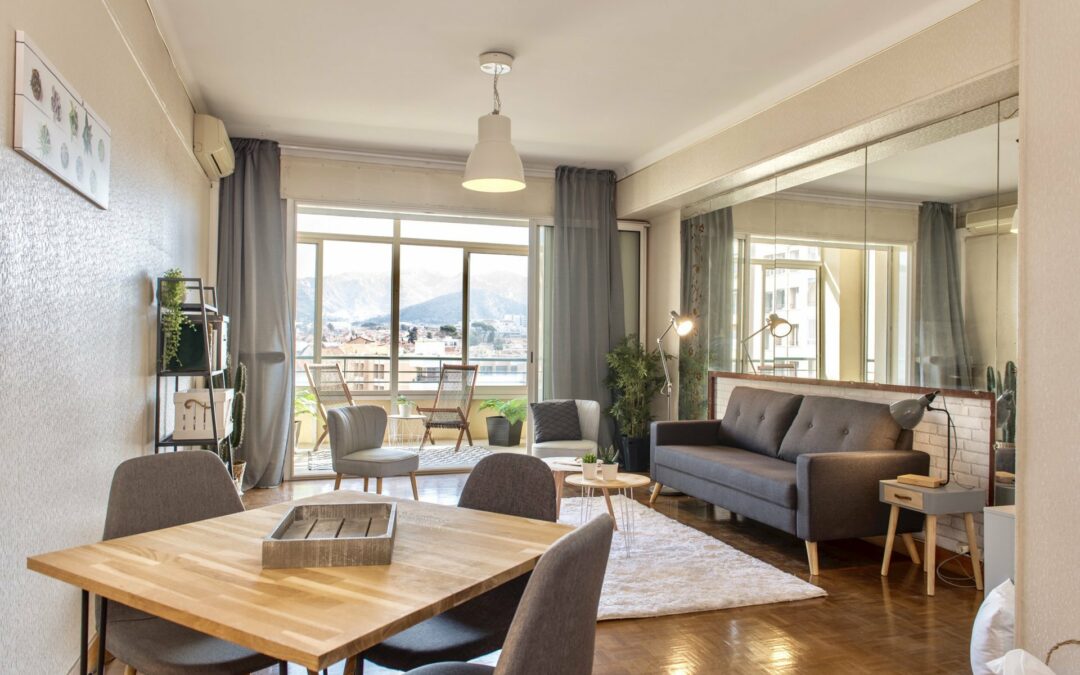 VENDDU PAR L’ AGENCE – A vendre appartement 4 pièces balcons vue dégagée Marseille 9ème