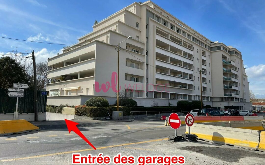 A vendre Marseille 9ème un garage double de 35 m2  + espace cave