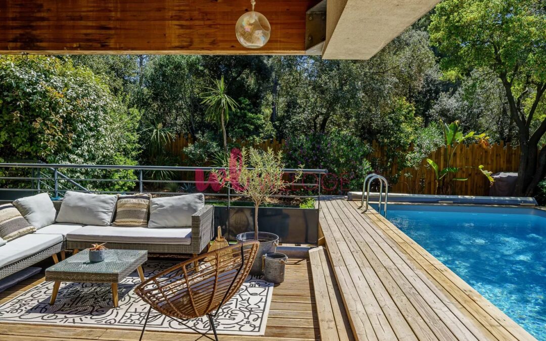A vendre appartement 4 pièces avec terrasse, jardin et piscine privative à Marseille 9ème