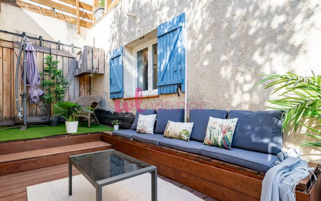 Dans une maison, appartement 3 pièces à vendre avec terrasse et parking à Marseille 12ème
