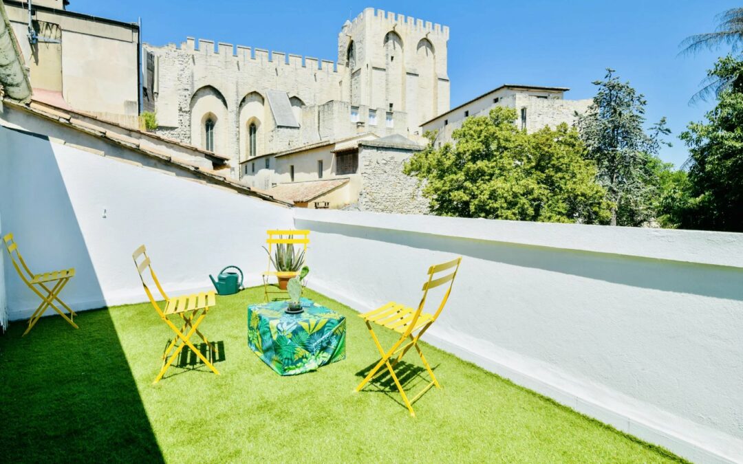 Maison de ville avec terrasse – Avignon