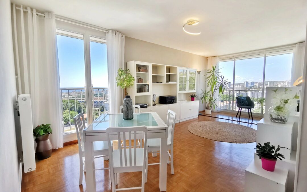 A vendre un appartement 3/4 pièces, vue mer panoramique