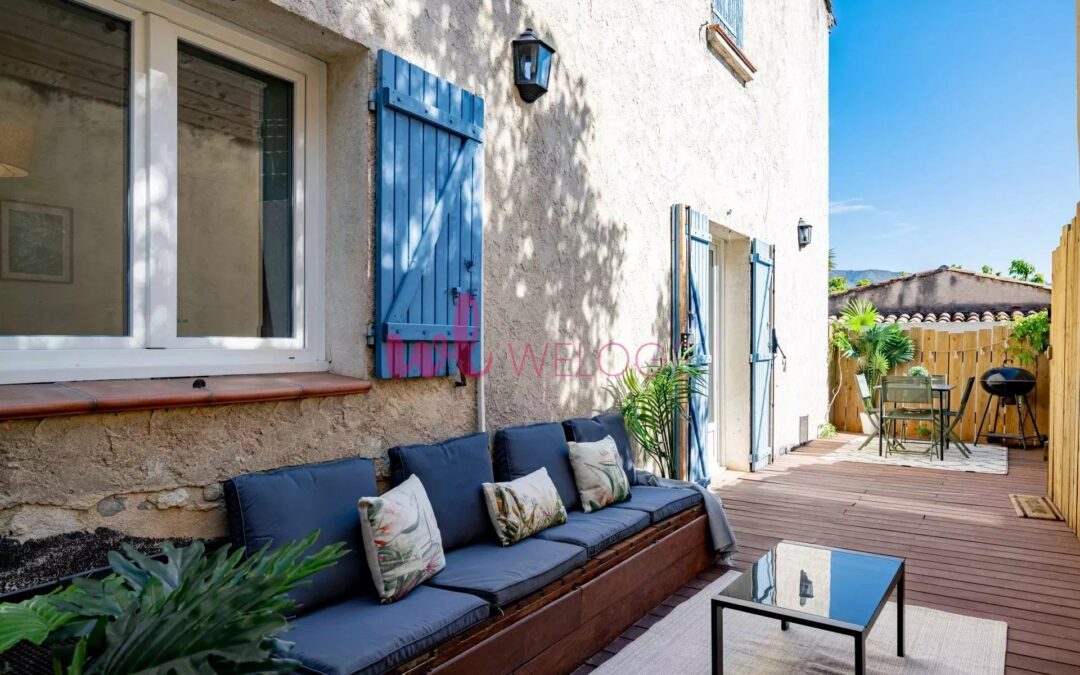 Dans une maison, appartement 3 pièces à vendre avec terrasse et parking à Marseille 12ème