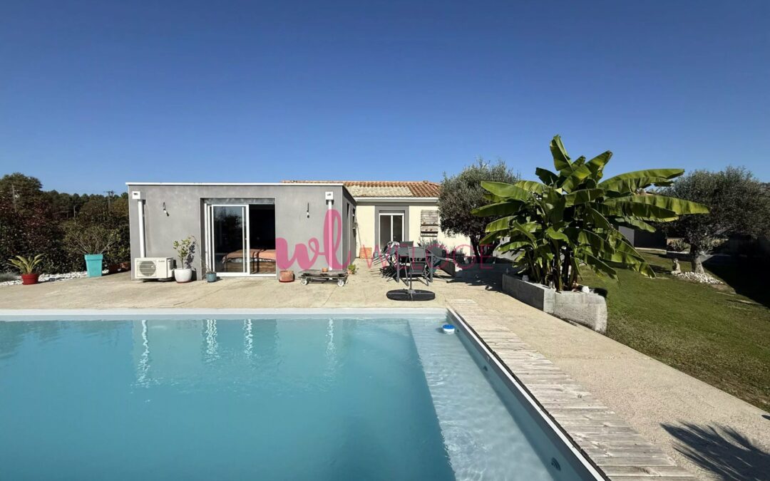 Maison de 156 m² avec piscine et dépendance de 16m² à vendre à Pouydesseaux