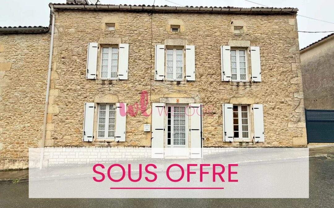 À VENDRE – MAISON DE VILLE À PELLEGRUE