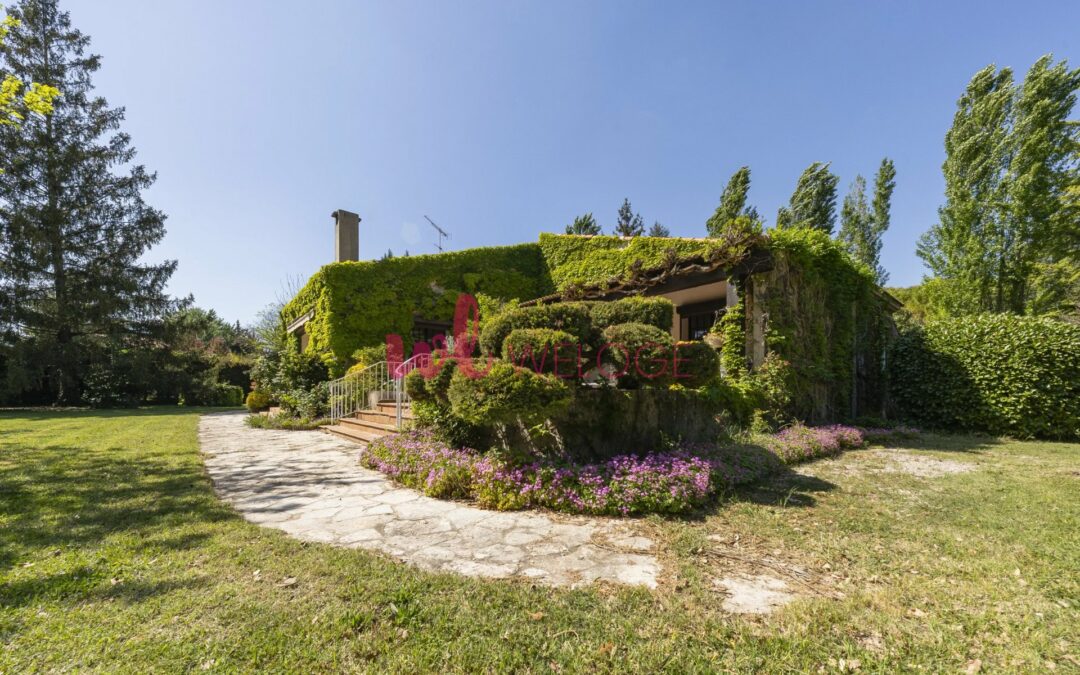 Maison Plain-pied 163m² (230m² utiles) – Cabriès Calas – Terrain 3800m²