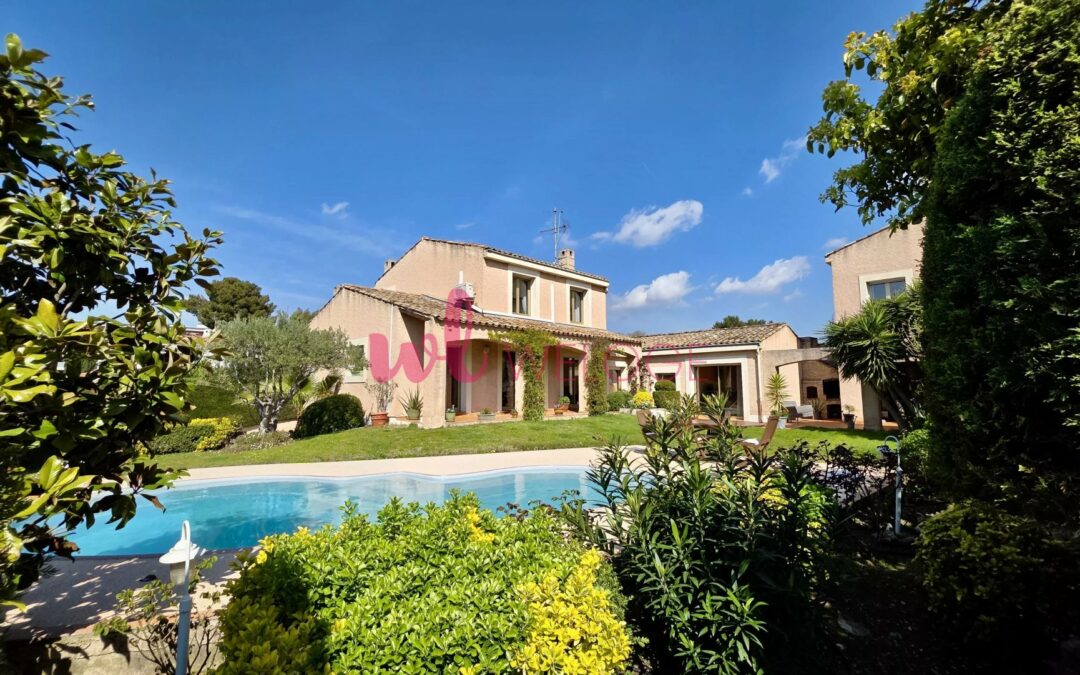 St Julien – Maison + dépendance – idéal Famille / locatif – Piscine