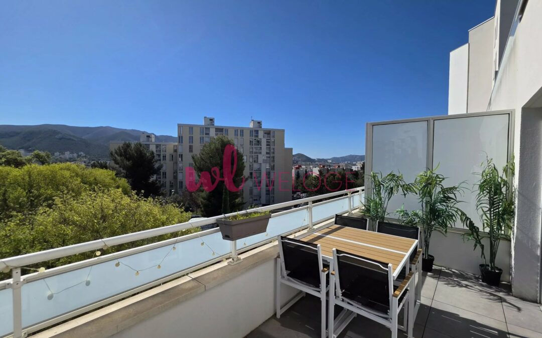 T2 dernier étage – Terrasse & garage – Les caillols