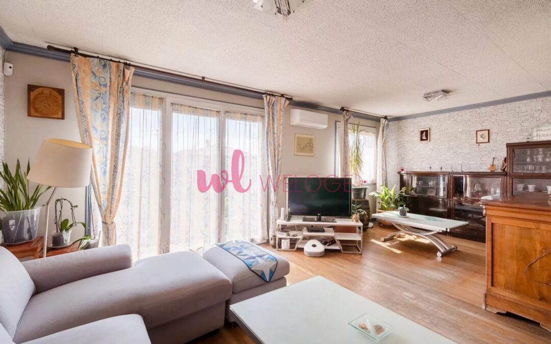 Maison familiale 4 chambres – piscine – secteur résidentiel à Meyzieu