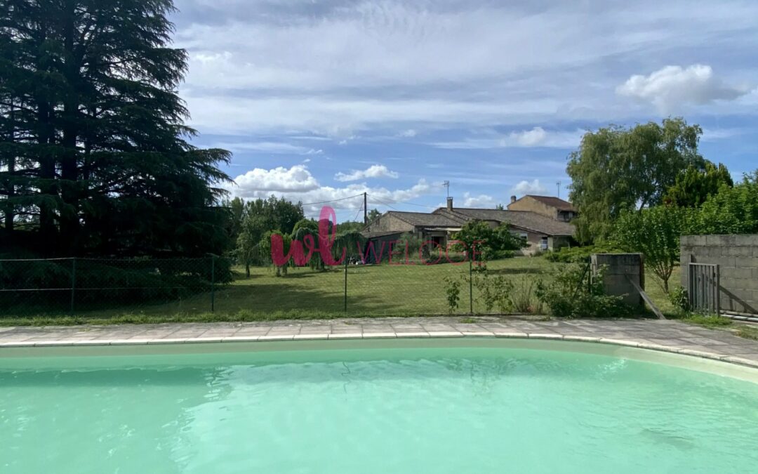 Plassac – propriété 150m² + gîte de charme